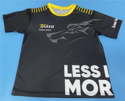 Op maat gemaakt T-shirt met korte mouwen